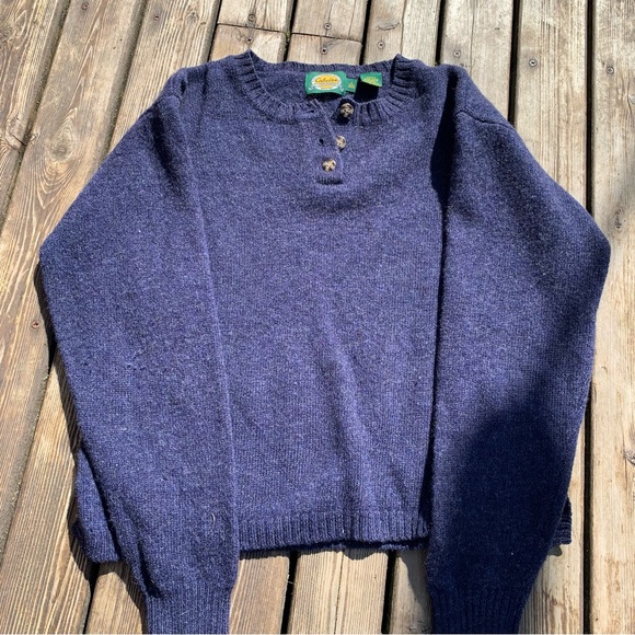 Cabela’s women’s wool sweater - Picture 1 of 7